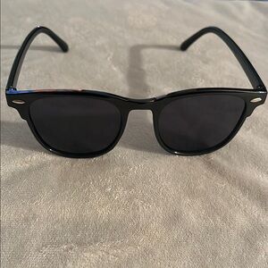 Classic Black Sunglasses